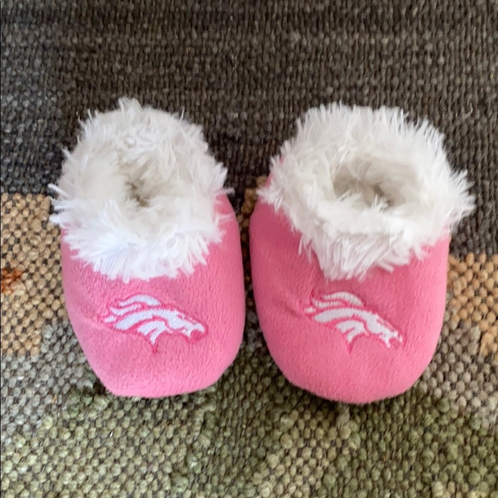 Baby Denver Broncos Slippers 💗